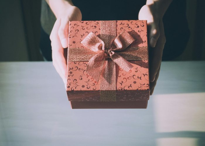Ide Gift Sidang Skripsi yang Berkesan dan Bermakna