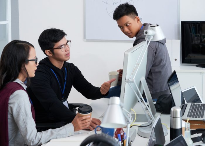 Penerapan AI di Dunia Bisnis untuk Meningkatkan Efisiensi 