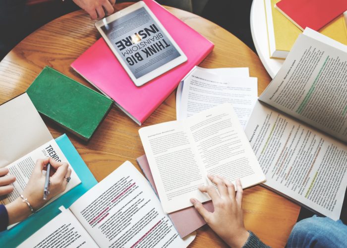 Sumber Literatur Review Penelitian yang Berkualitas