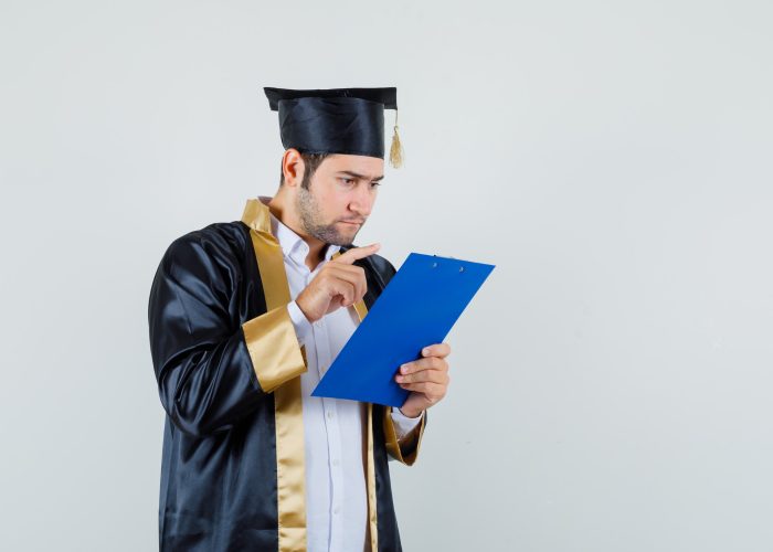 Topik Skripsi Terkini Kualitatif yang Relevan dan Unik