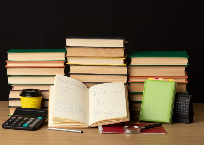 Sumber Data Sekunder dari Buku: Pengertian dan Contoh