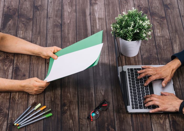 Cara Upload Jurnal ke Mendeley agar Koleksi Referensi Lebih Mudah Dikelola